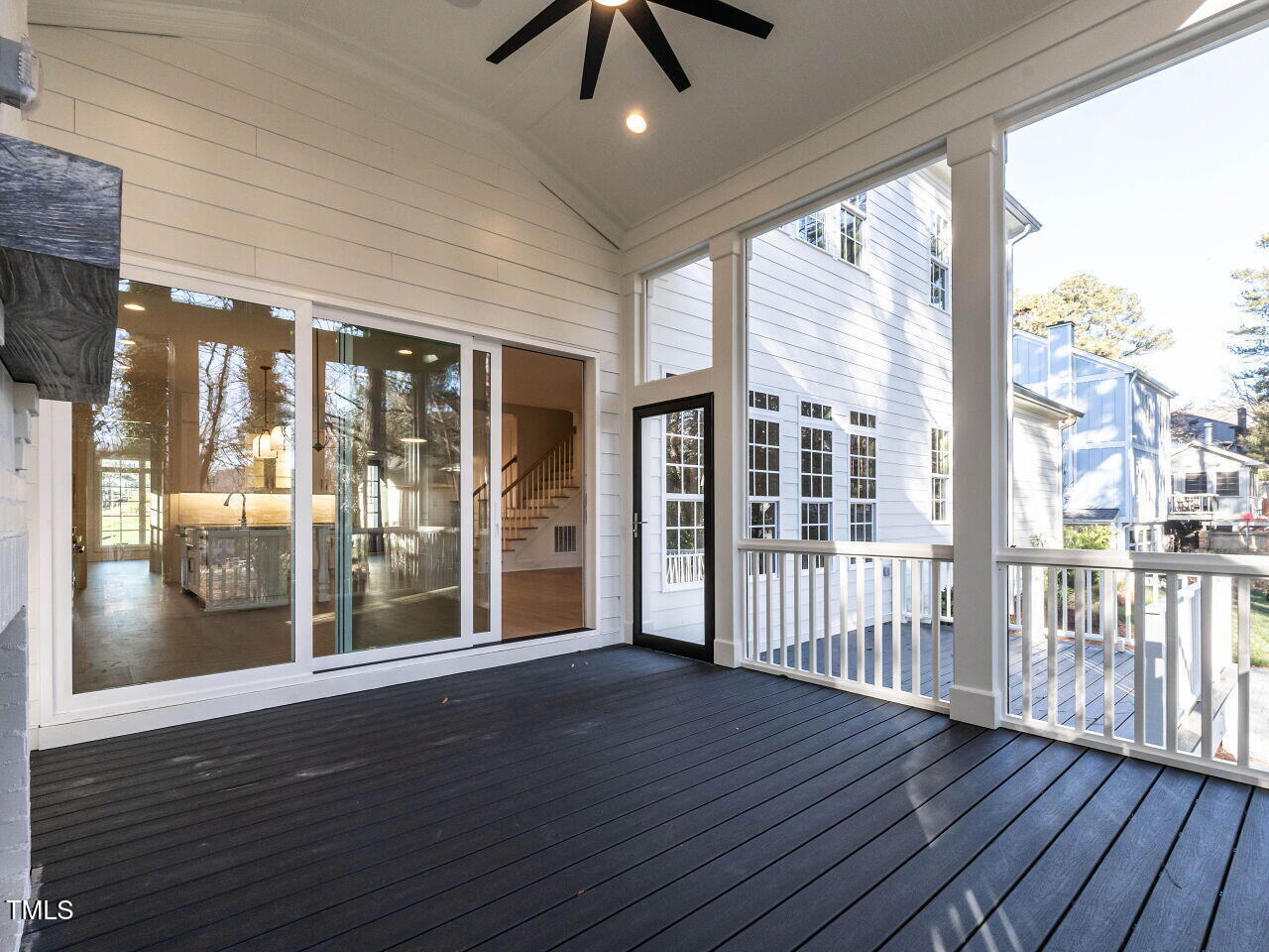 4800 Latimer Road Raleigh, NC 27609 - Photo 30 of 49 043-1280x960-screened-porch
