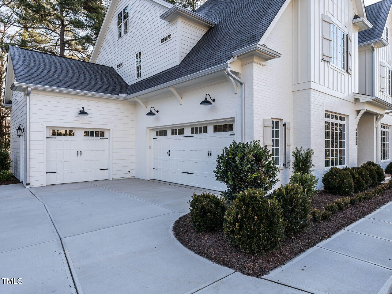 4800 Latimer Road Raleigh, NC 27609 - Photo 3 of 49 046-1280x960-garage-side