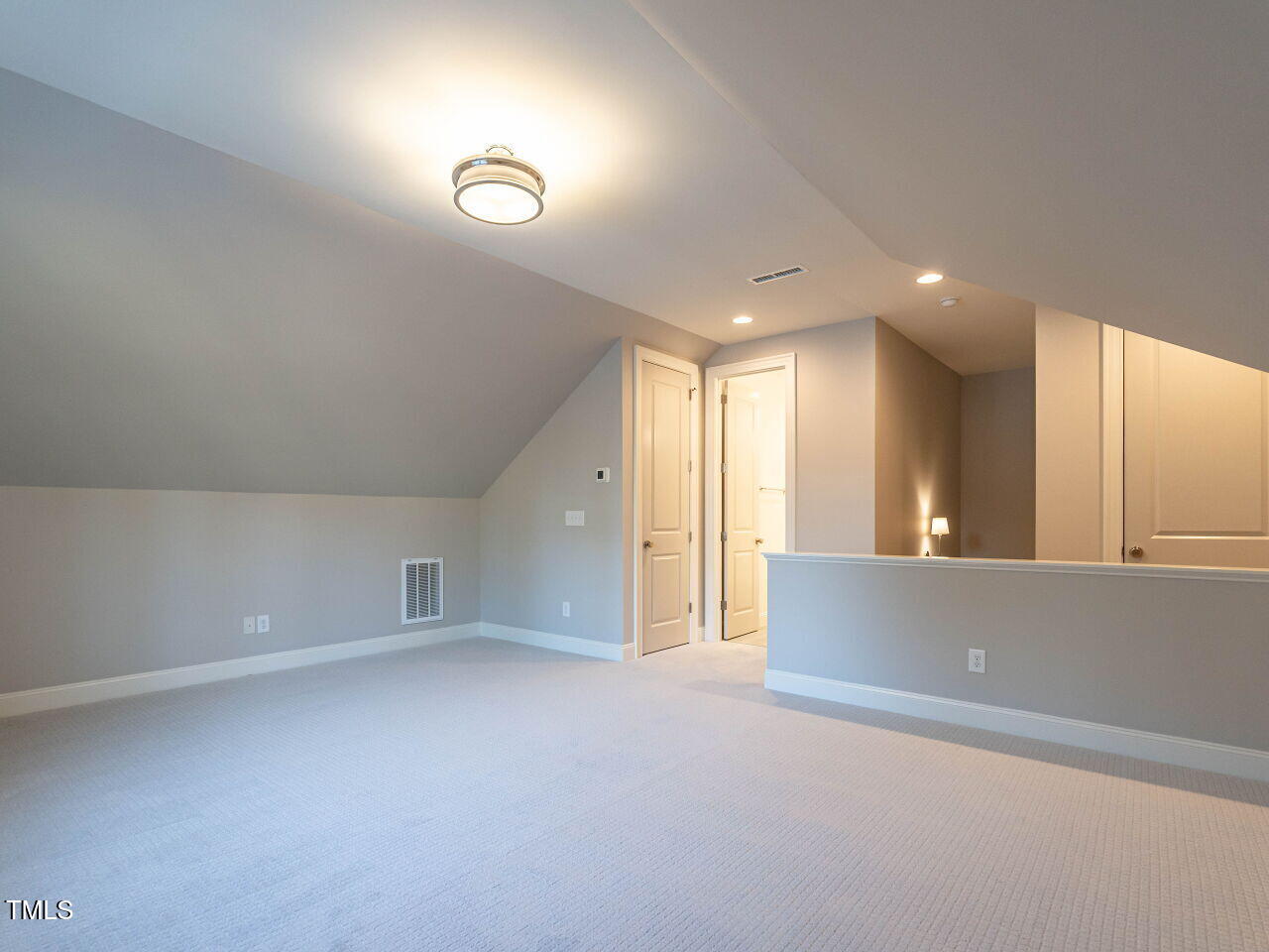 4800 Latimer Road Raleigh, NC 27609 - Photo 49 of 49 040-1280x960-finished-3rd-floor
