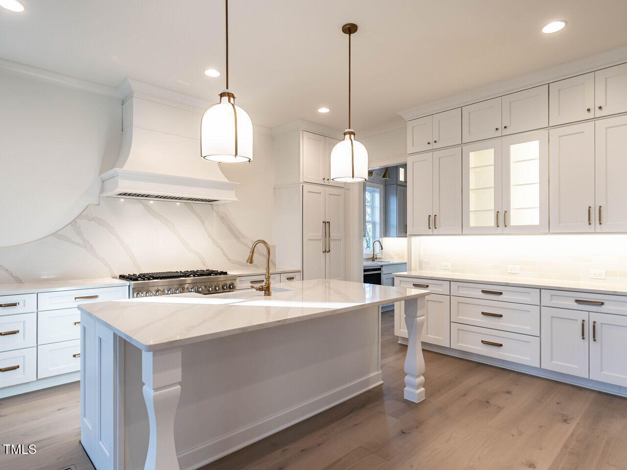 4800 Latimer Road Raleigh, NC 27609 - Photo 10 of 49 016-1280x960-kitchen