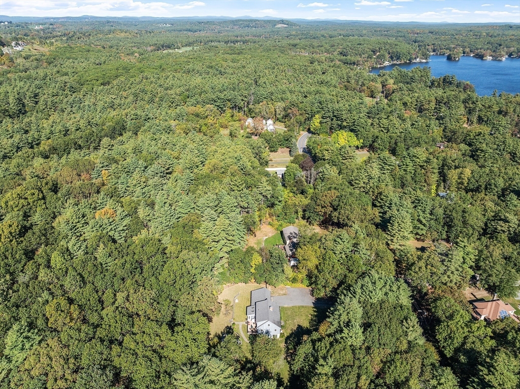 802 Reservoir Road Lunenburg, MA 01462 - Photo 13 of 41