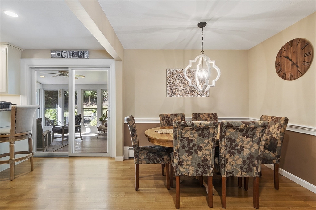 802 Reservoir Road Lunenburg, MA 01462 - Photo 22 of 41