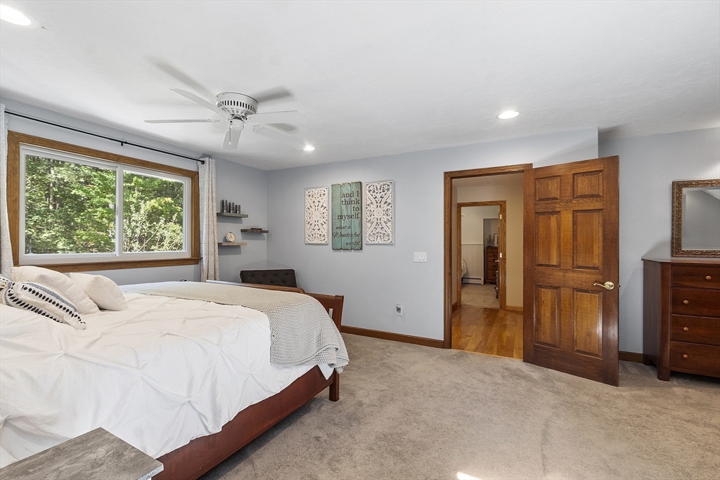 802 Reservoir Road Lunenburg, MA 01462 - Photo 35 of 41