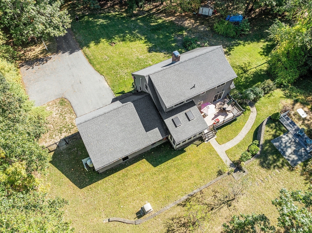 802 Reservoir Road Lunenburg, MA 01462 - Photo 7 of 41