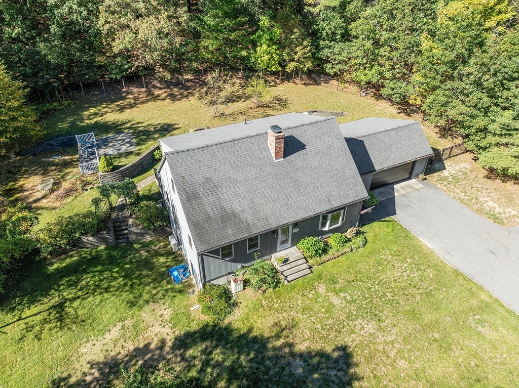 802 Reservoir Road Lunenburg, MA 01462 - Photo 10 of 41