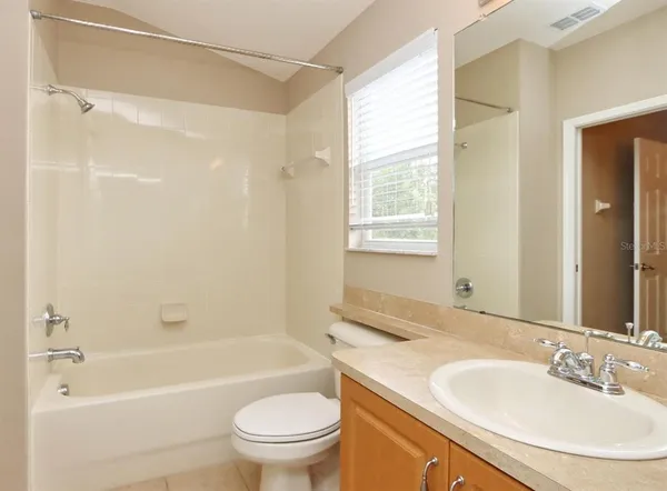 $3,450 | 13714 Artesa Bell Drive, Riverview, FL 33579