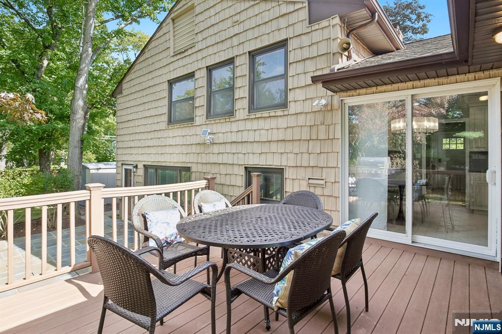 65 Springbrook Road Livingston, NJ 07039 - Photo 21 of 30 Gallery Image 21