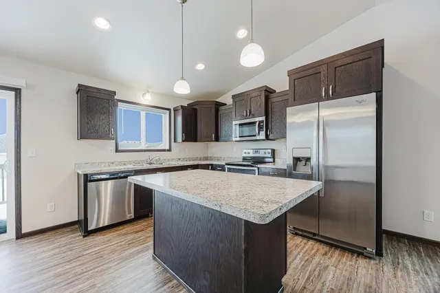 $2,500 | 7394 21st Street South, Fargo, ND 58104