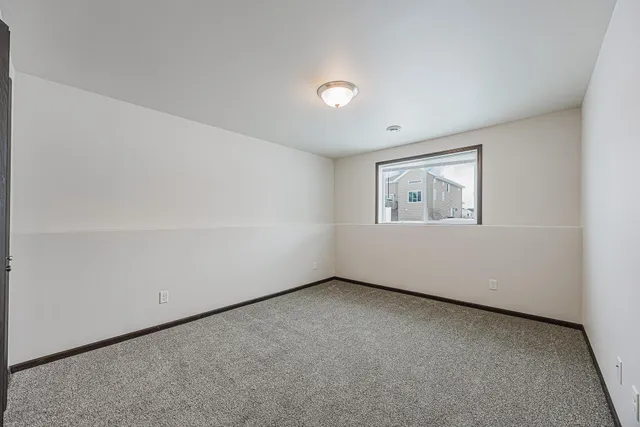 $2,500 | 7394 21st Street South, Fargo, ND 58104