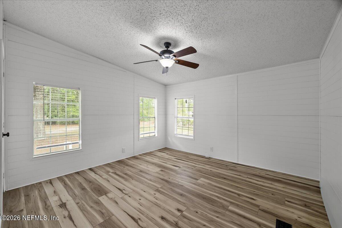 117 Bumpy Lane Palatka, FL 32177 - Photo 9 of 26 Guest Bedroom