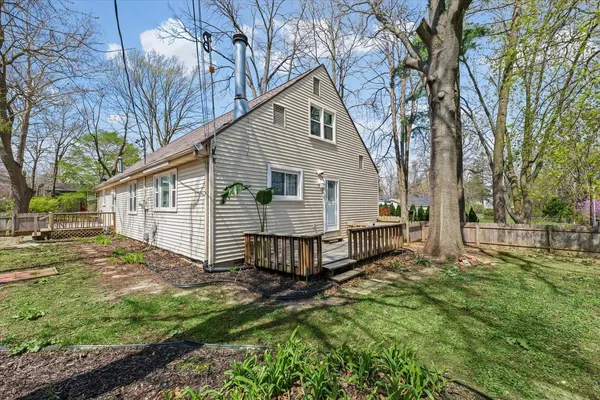 $395,000 | 910 Foley Avenue, Champaign, IL 61820
