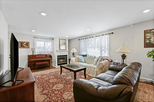 $395,000 | 910 Foley Avenue, Champaign, IL 61820