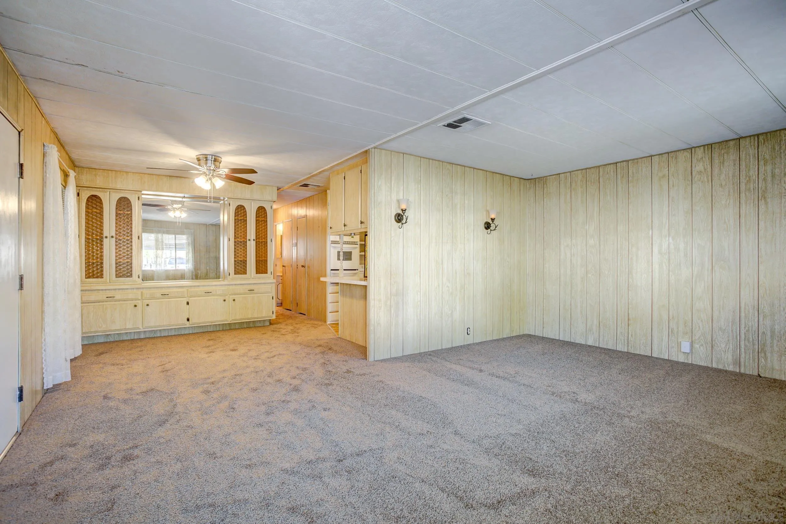 2400 Alpine Boulevard, Unit 84 Alpine, CA 91901 - Photo 2 of 16 a view of an empty room