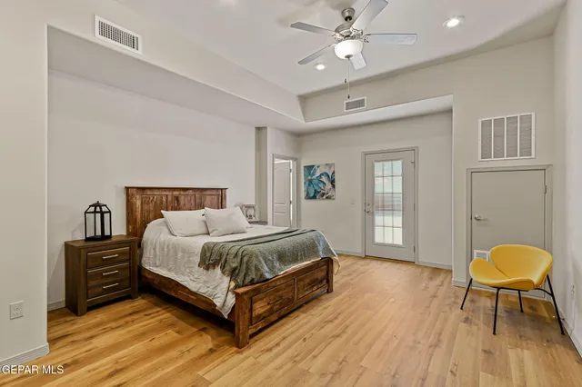 a view of a workspace with furniture
