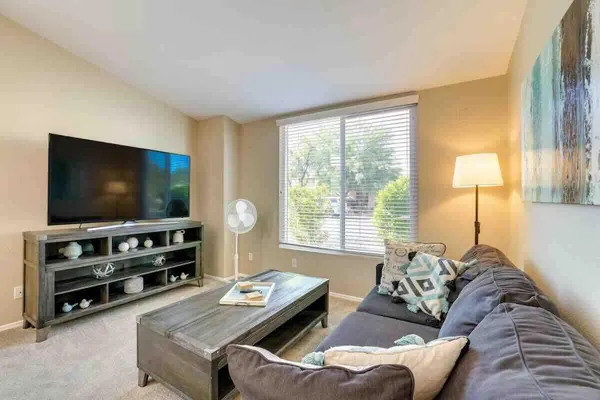 $2,995 | 3722 West Linda Lane, Chandler, AZ 85226