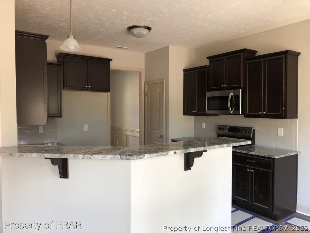 2121 School Road Hope Mills, NC 28348 - Photo 4 of 12 Gallery Image 4