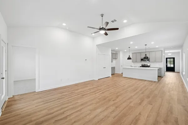 $2,700 | 5847 Sunrise Btm Lane, Fulshear, TX 77441