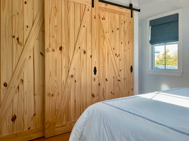 $1,825,000 | 15 Pt Judith Lane, Nantucket, MA 02554