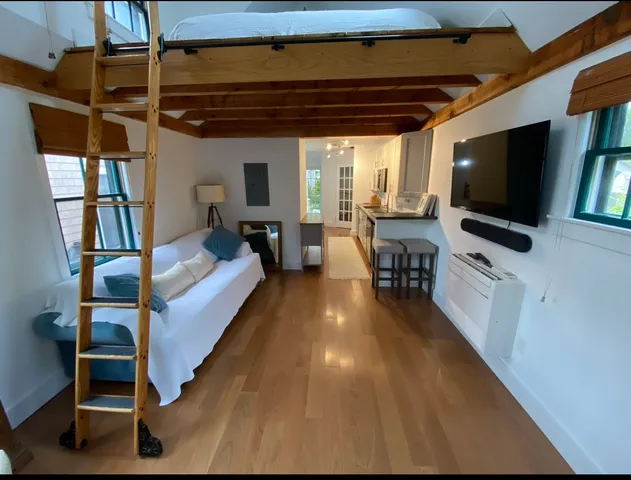 $1,825,000 | 15 Pt Judith Lane, Nantucket, MA 02554