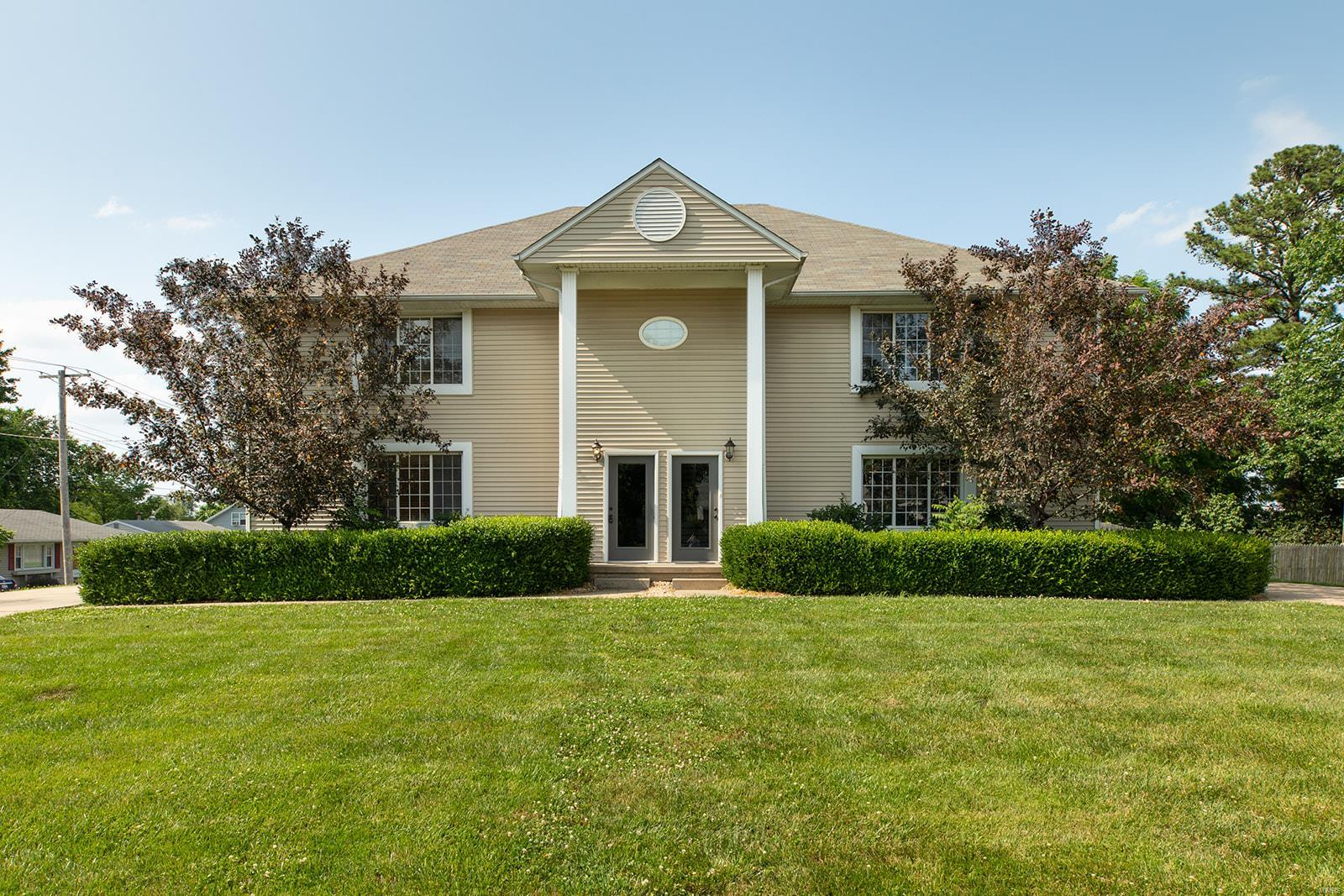 202 West Delmar Avenue, Unit B Godfrey, IL 62035 - Photo 2 of 36