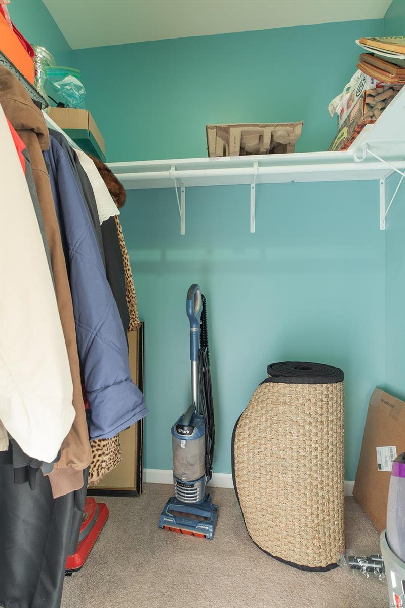 202 West Delmar Avenue, Unit B Godfrey, IL 62035 - Photo 28 of 36