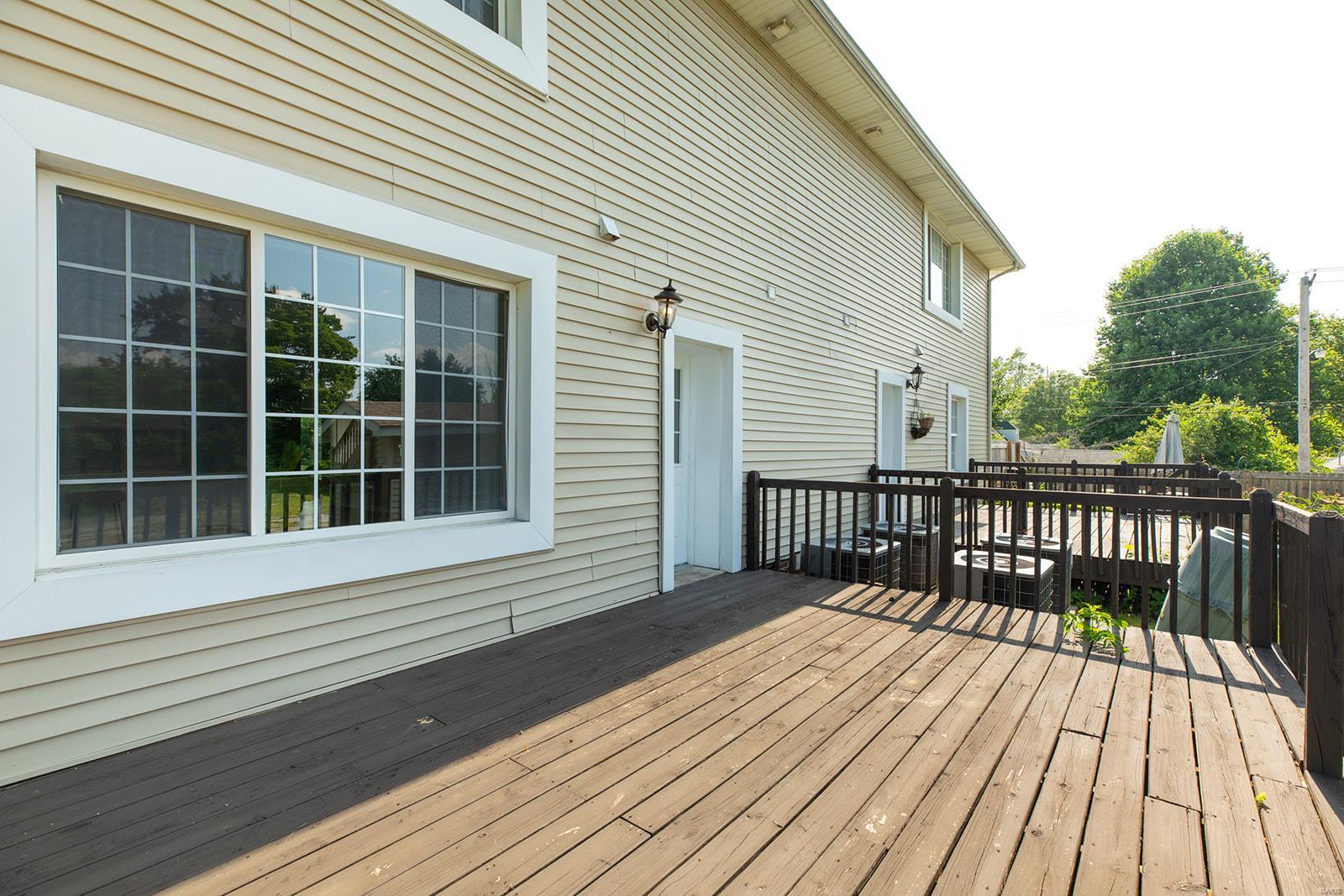 202 West Delmar Avenue, Unit B Godfrey, IL 62035 - Photo 7 of 36