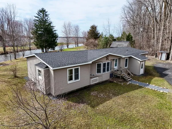 $269,000 | 287 Canal Lane, North Hero, VT 05474