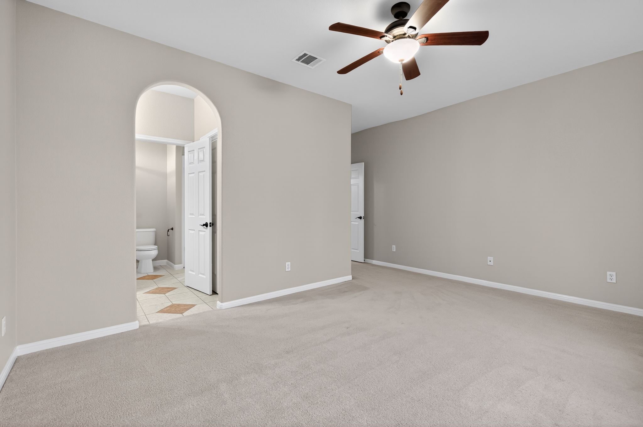 3903 Remington Road Cedar Park, TX 78613 - Photo 26 of 40 an empty room with chandelier fan