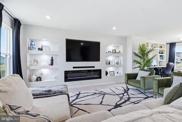 $469,999 | 118 Equine Drive, Marietta, PA 17547