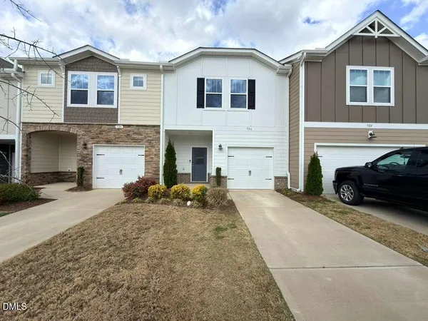 $1,795 | 926 Clearhaven Lane, Fuquay-Varina, NC 27526