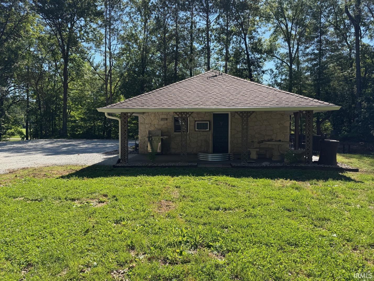 3407 North 1500th Road West Linton, IN 47441 - Photo 3 of 35