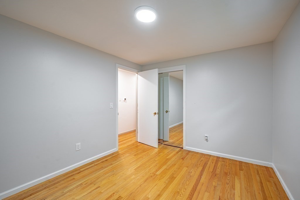 6 Longfellow Road Holyoke, MA 01040 - Photo 16 of 25