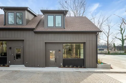 a picture of a black and white photo