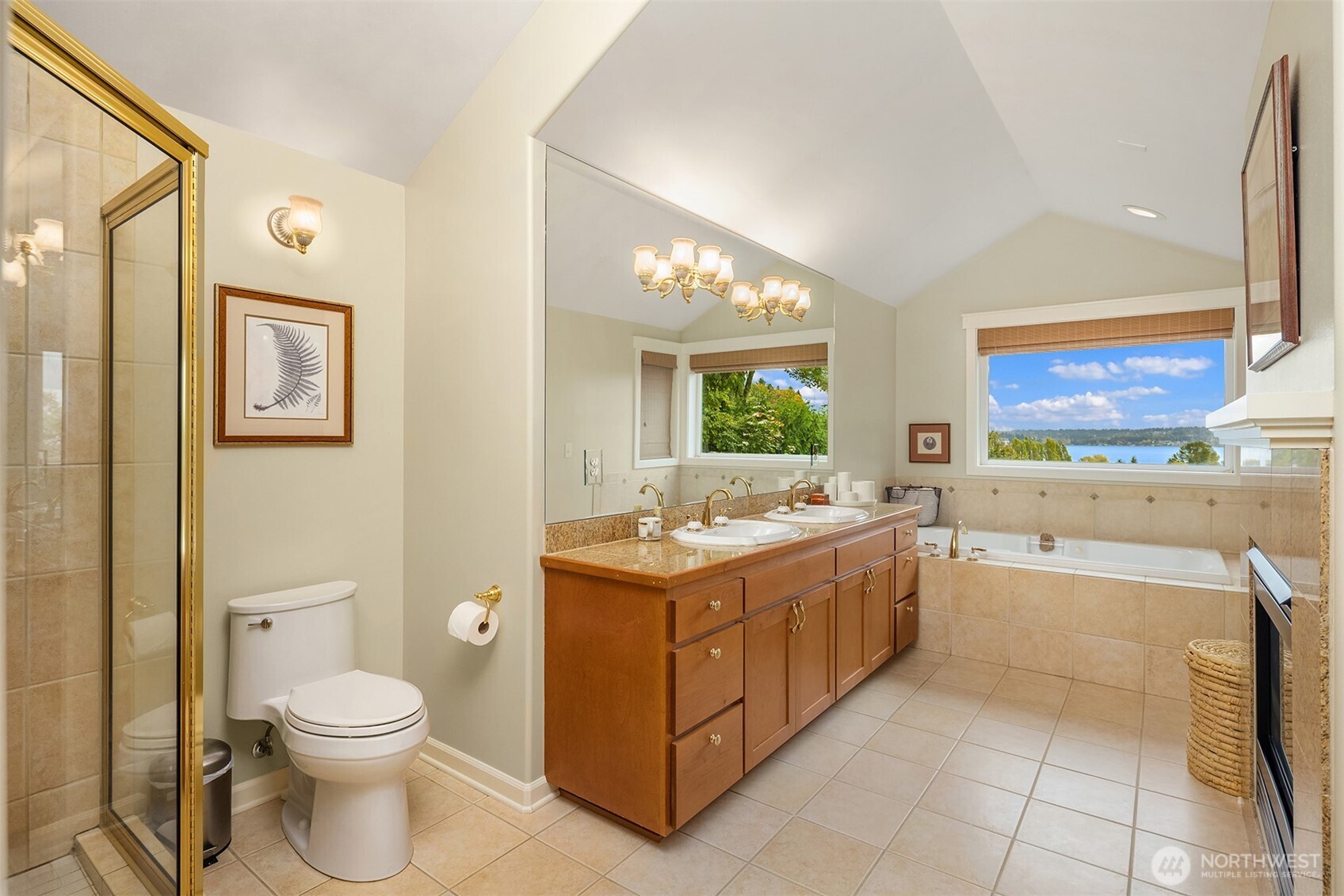 4411 Northeast 90th Street Seattle, WA 98115 - Photo 20 of 30