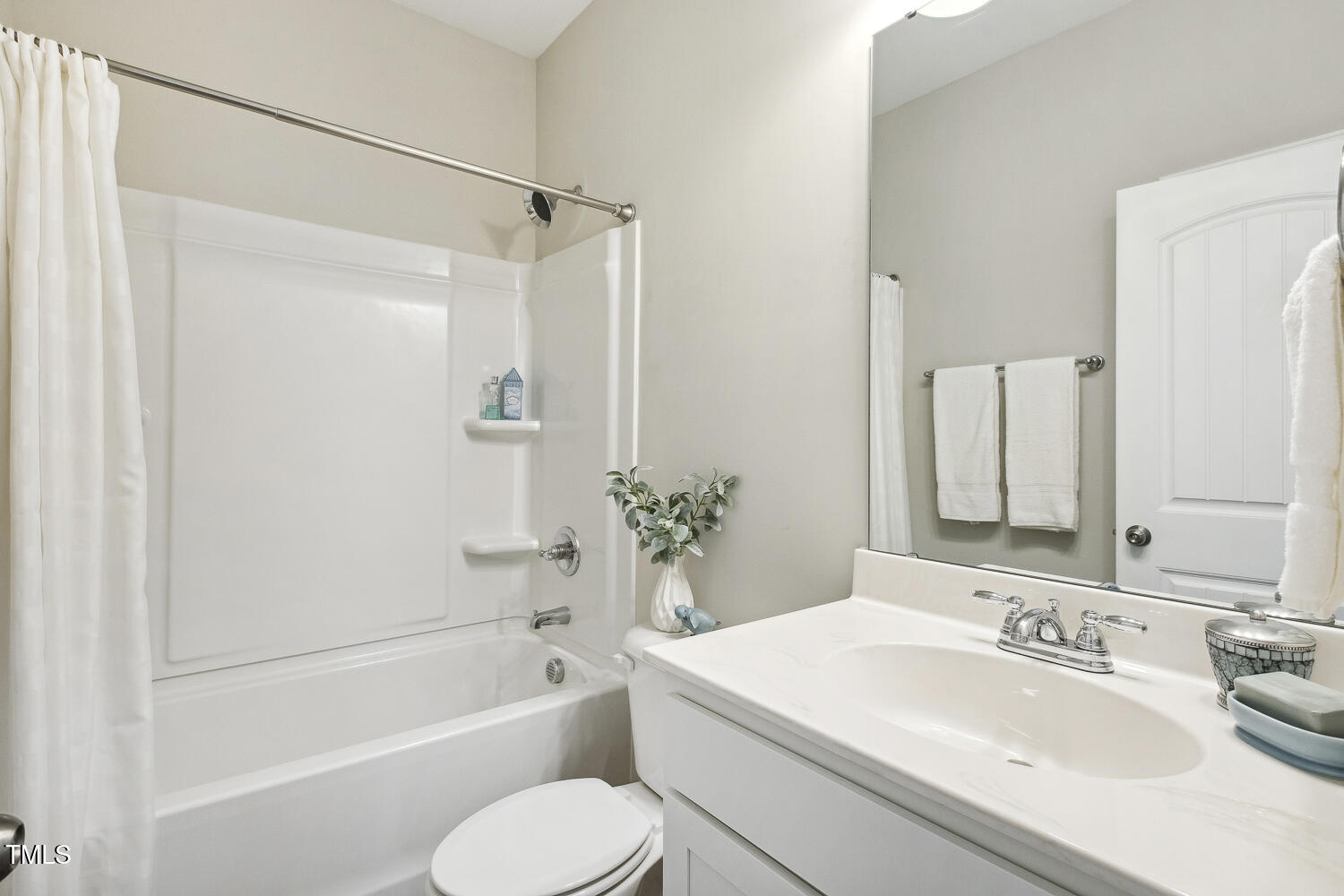192 Springhill Lane Garner, NC 27529 - Photo 32 of 43 Hall bath