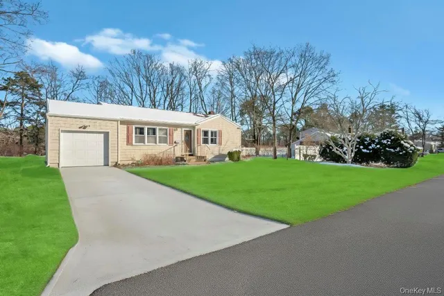$549,999 | 1611 Baldwin Boulevard, Bay Shore, NY 11706