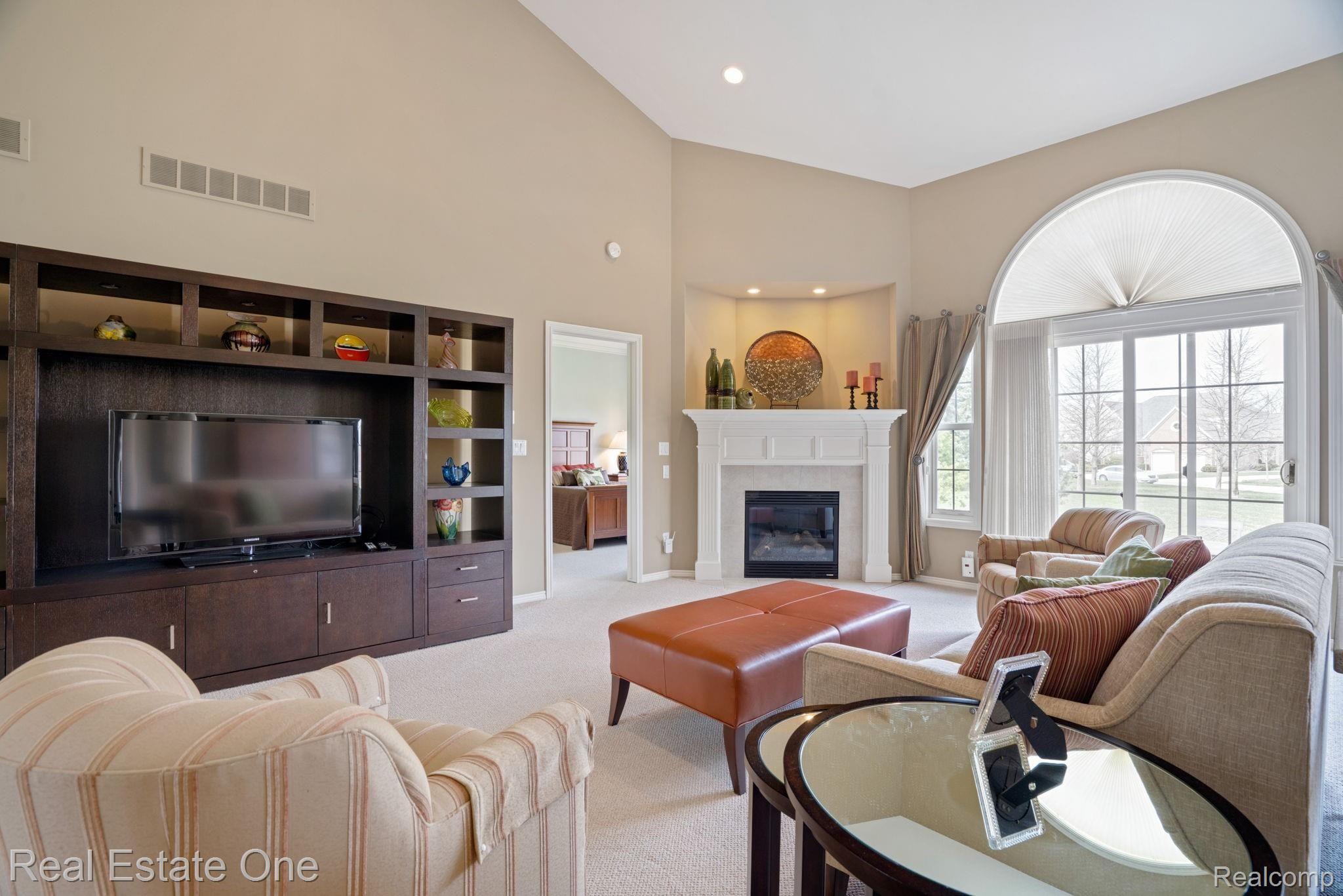 7-web-or-mls-5144-Brecon-Ct-7.jpg