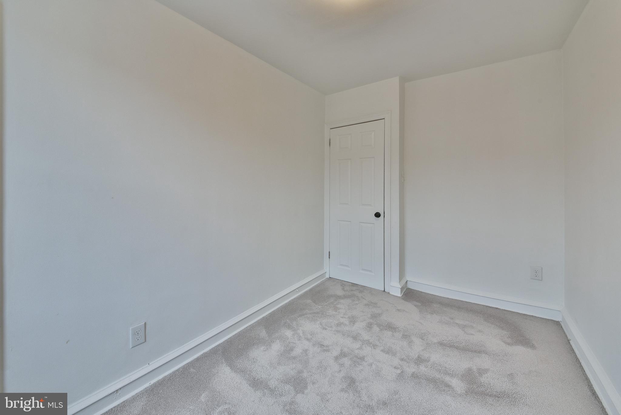 7537 Woolston Avenue Philadelphia, PA 19150 - Photo 18 of 27