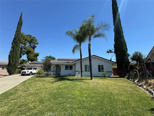 $3,500 | 22860 Wind Song Place, Canyon Lake, CA 92587