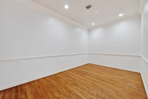 a view of empty room