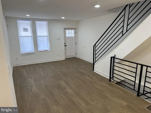 $289,999 | 5632 Larchwood Avenue, Philadelphia, PA 19143