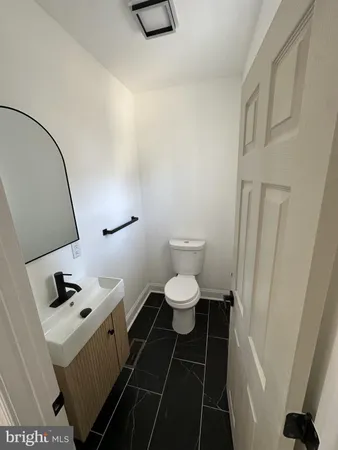 $289,999 | 5632 Larchwood Avenue, Philadelphia, PA 19143