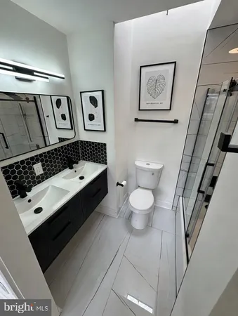 $289,999 | 5632 Larchwood Avenue, Philadelphia, PA 19143