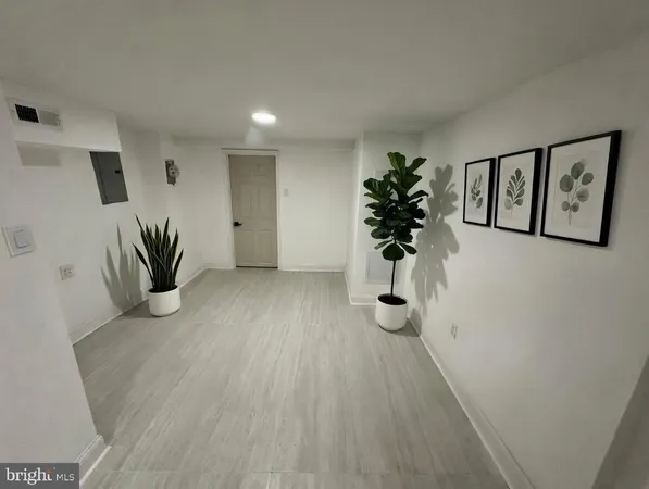 $289,999 | 5632 Larchwood Avenue, Philadelphia, PA 19143