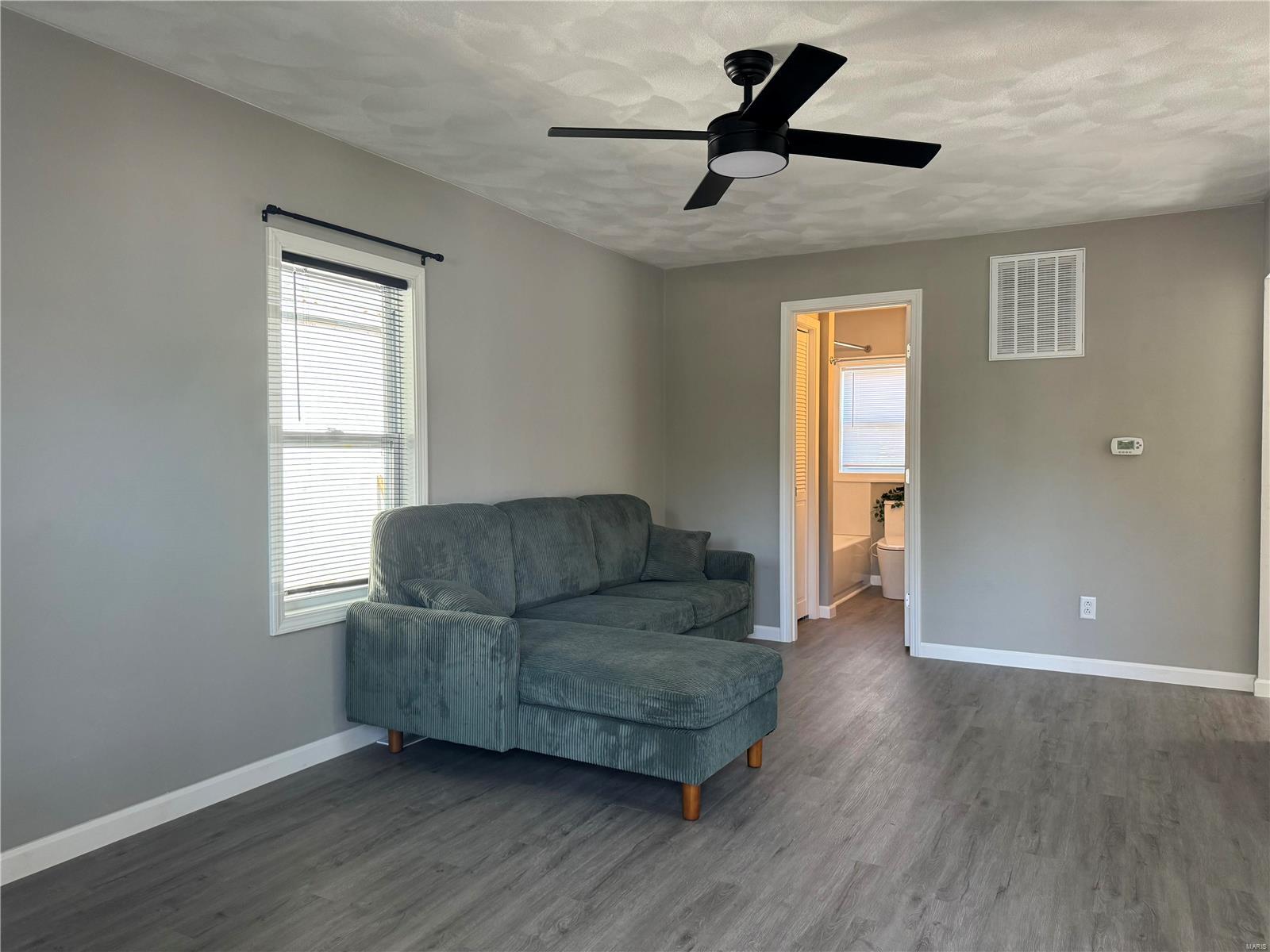 5236 Kaskaskia Road Waterloo, IL 62298 - Photo 4 of 21