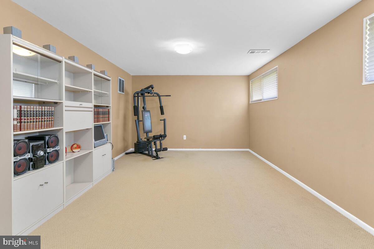 3930 Wendy Lane Silver Spring, MD 20906 - Photo 22 of 35 Gallery Image 22