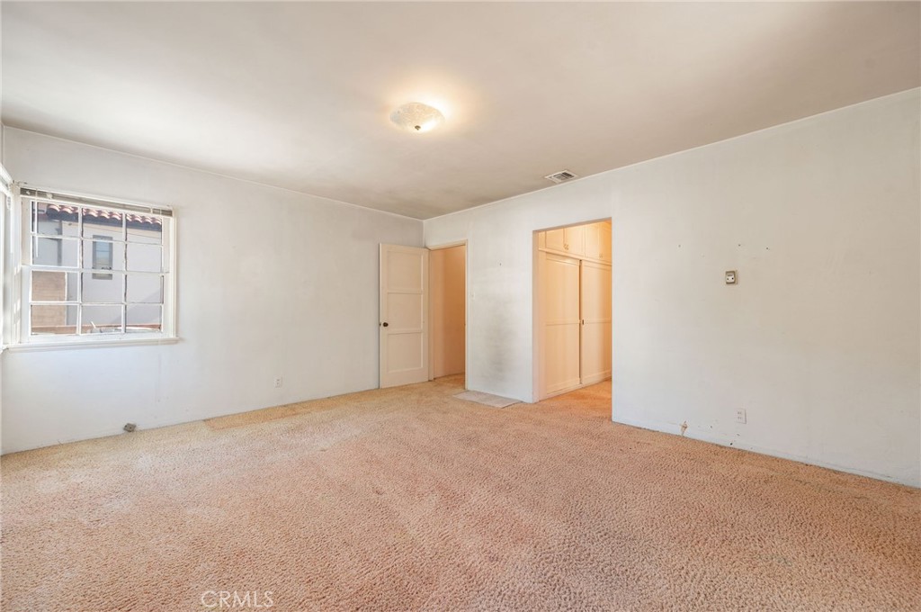 1425 Thompson Avenue Glendale, CA 91201 - Photo 41 of 44 a view of an empty room with a window