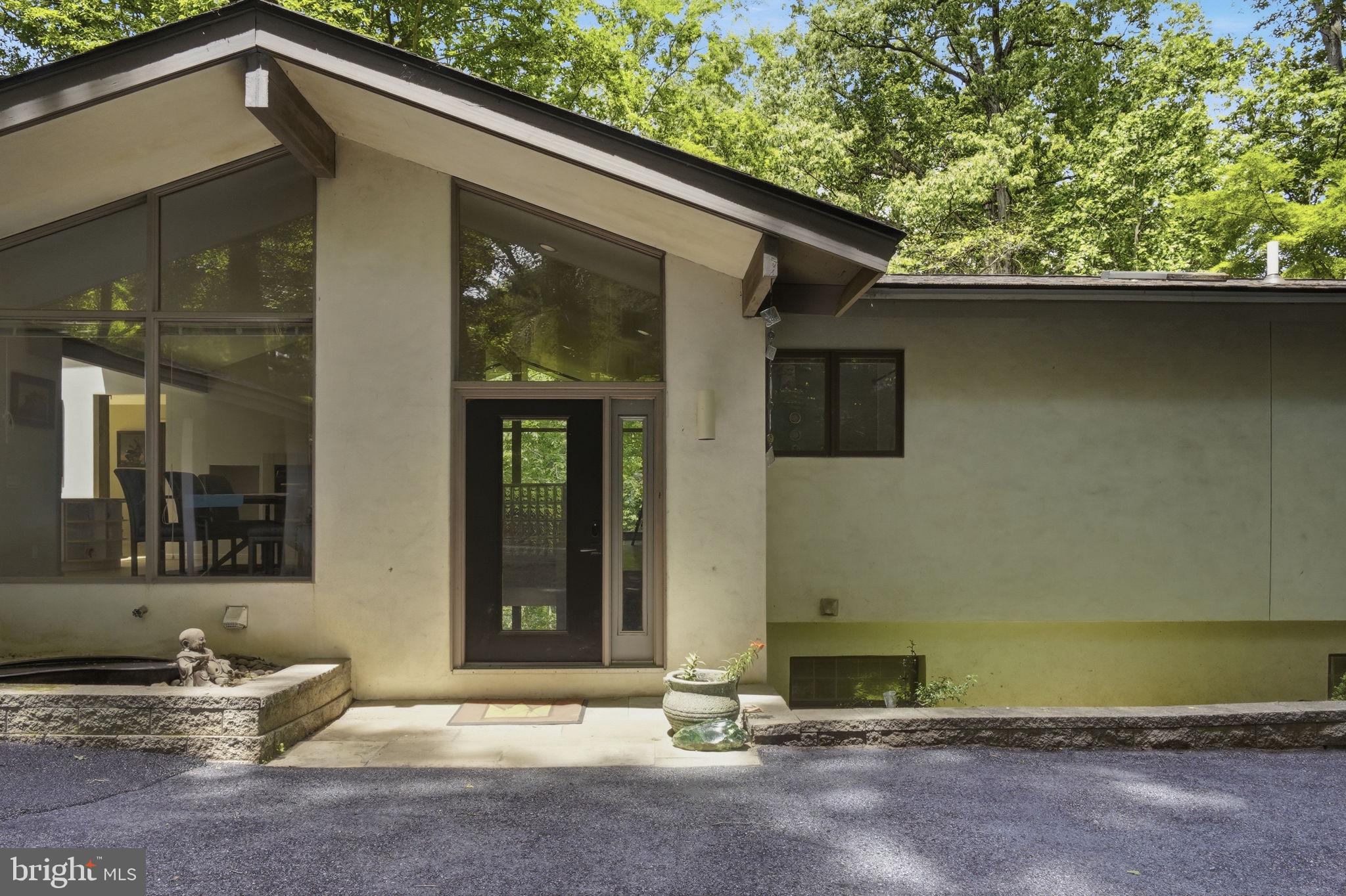 3220 Sawmill Road Newtown Square, PA 19073 - Photo 4 of 37