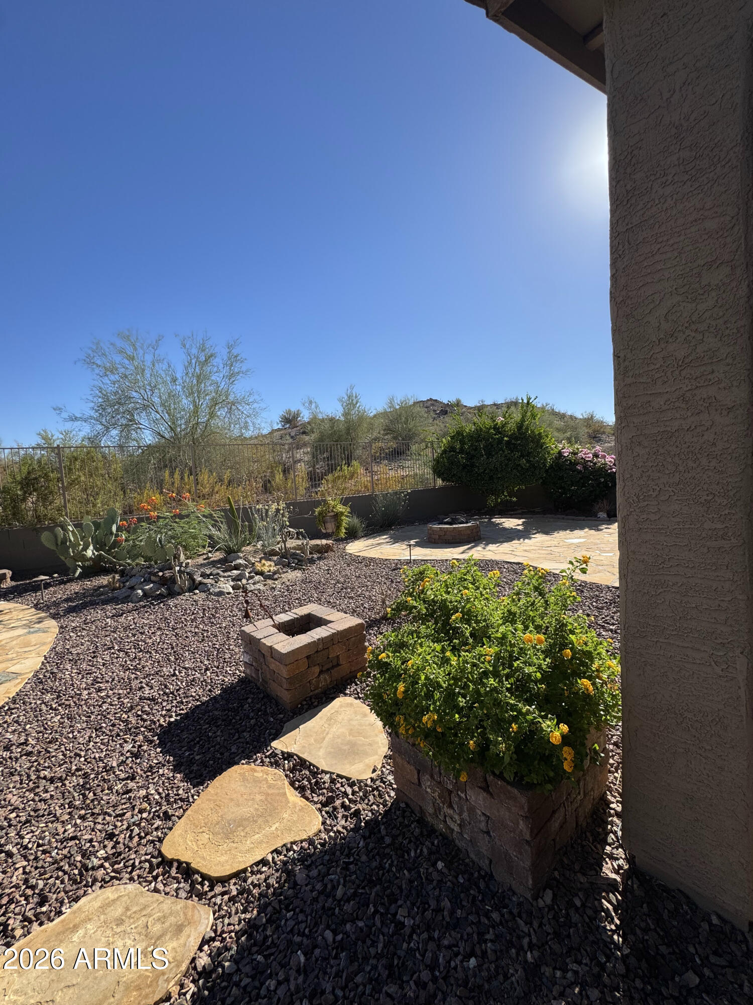 18391 Verdin Road Goodyear, AZ 85338 - Photo 15 of 23