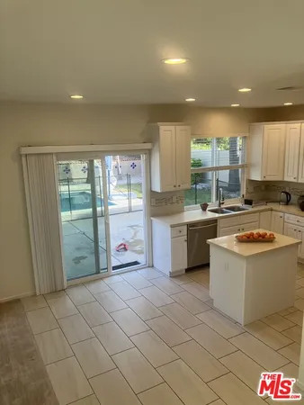 $4,200 | 32209 Corte Carmona, Temecula, CA 92592